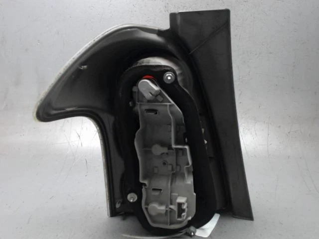 🇫🇷 FEU ARRIERE DROIT TOYOTA COROLLA VERSO 2007- ➤815510F060 ♻️ - Photo 2/2