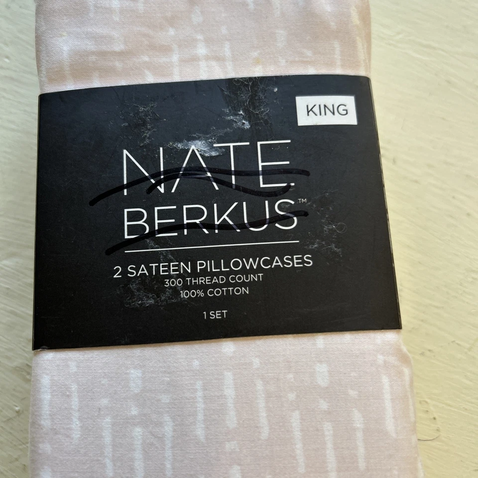 Fundas de almohada de satén Nate Berkus King - Juego de 2 - Rosa rubor suave Foto 2 de 3