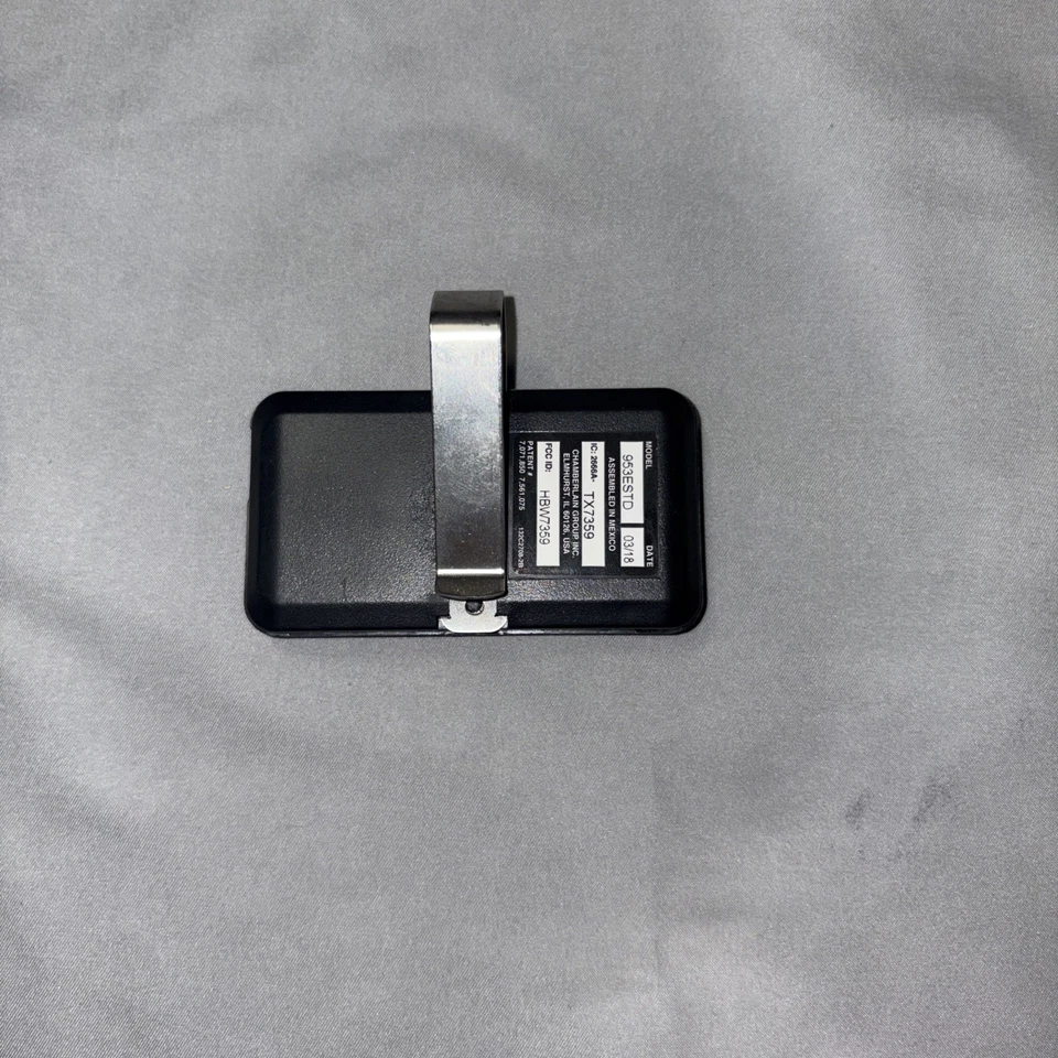 Chamberlain 3 Button Remote Control Garage Door Opener OEM *02 - Image 2 of 2