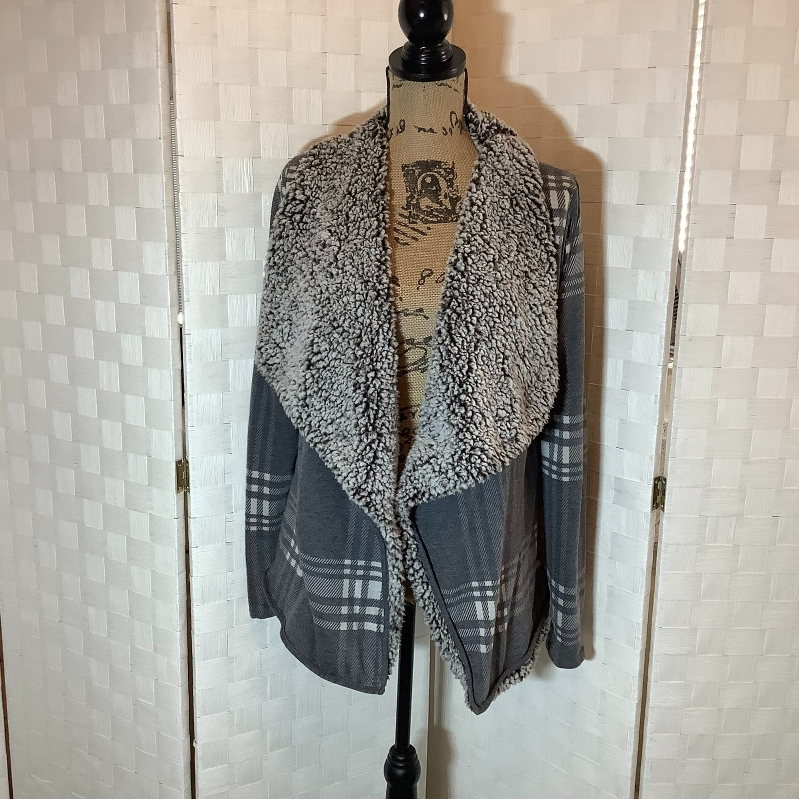 thread & supply gray lined jacket small sherpa fa… - image 1