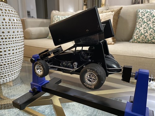 1RC1091 1/18th Sprint Car 3.0, Black, RTR With Show Stand. - Picture 9 of 13
