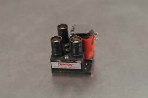 Relais Coaxial E.F. Johnson – 115V, Pour émetteurs Radio Vintage AM