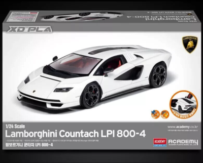1/24 Lamborghini Countach LPI 800-4 #15143 ACADEMY HOBBY MODEL KITS