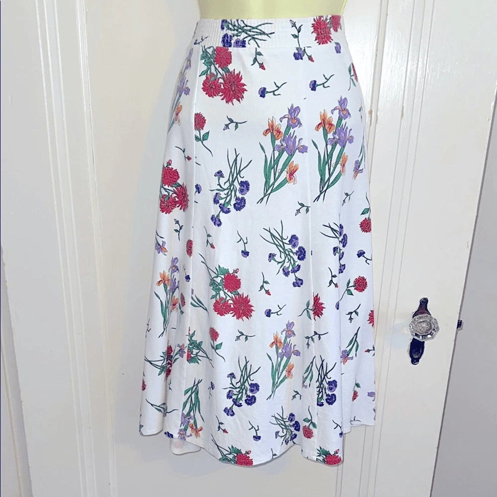 Vintage Cathy Daniels White Floral Cotton Knit Skirt