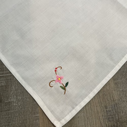 Vtg Napkin Set 6 White Flower Embroidered 16x16 Grandma Pink CottageCore Chic - Picture 15 of 20
