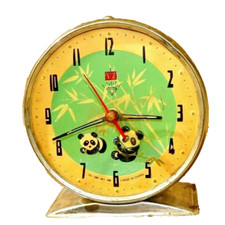 Reloj despertador Pandas animado chino diamante ⏰ esfera verde cuerda mecánica años 60