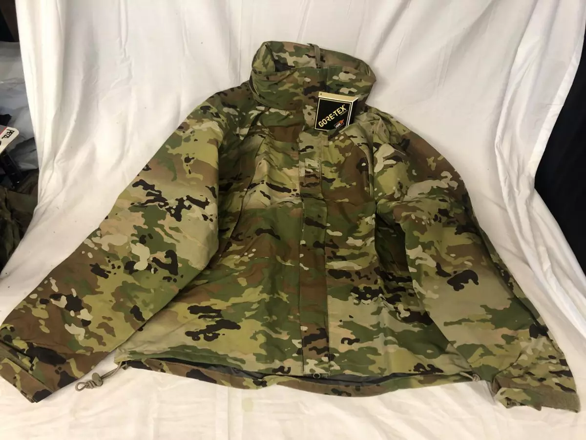 New GI Multicam (OCP) ECWCS Gen III L6 Wet Weather Jacket size Medium  Regular