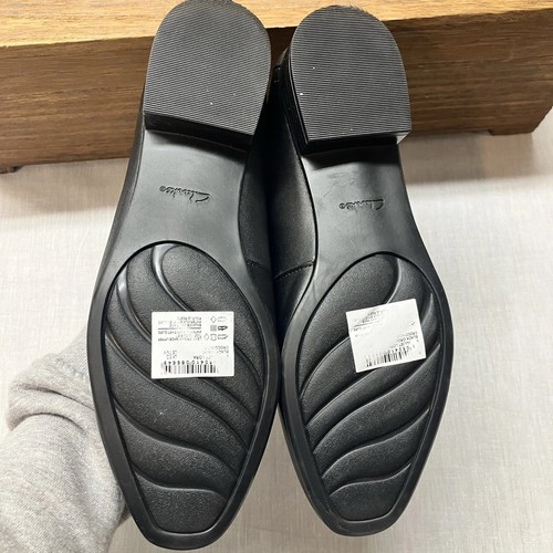 Mocassini Clarks Collection Juliet Lora taglia 7,5 pelle nera coccodrillo goffrata - Foto 11 di 13