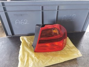 RÜCKLICHT rechts Original BMW 3er E90 Limousine VFL bis 08 Heckleuchte 6937458