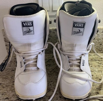 vans boots white