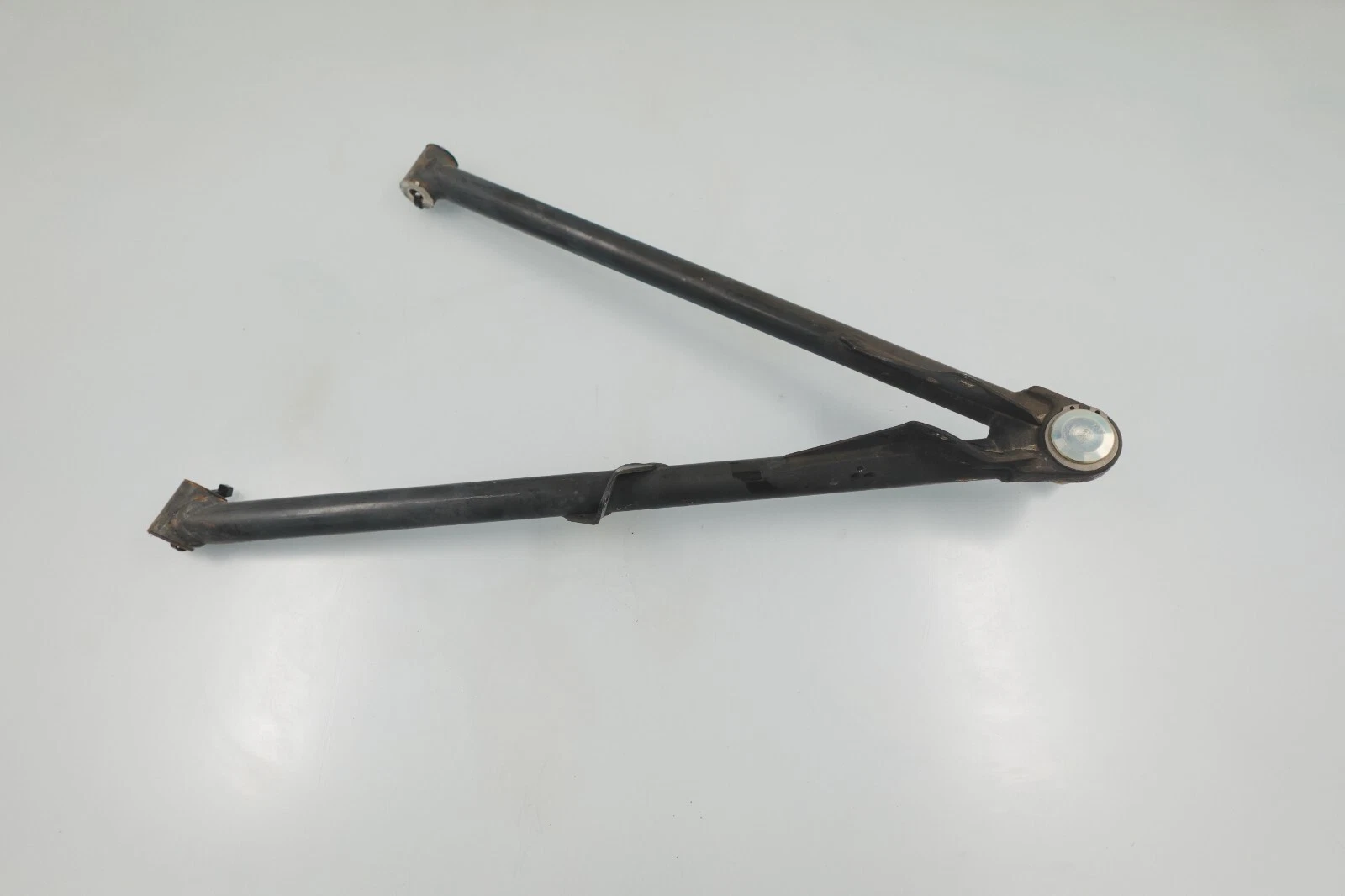2008-2009 Ski-Doo OEM Right Front Lower Arm Ass'y Summit 800 Everest