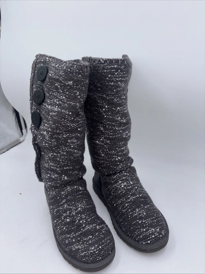 Botas altas de lentejuelas UGG clásicas de punto cardy multicolor talla 6 para mujer Foto 2 de 4