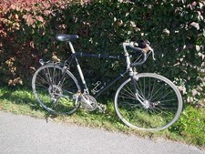 Fuji S-12-S LTD Touring Bike  23 frame 18 spe...
