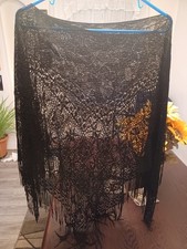 Vintage Triangle Shawl Wrap Sophisticated Fringe Floral Lace