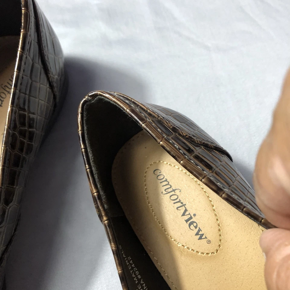 Mocasines planos Comfort View "Leisa" marrón cocodrilo imitación charol, para mujer 8 M nuevos sin caja Foto 2 de 4