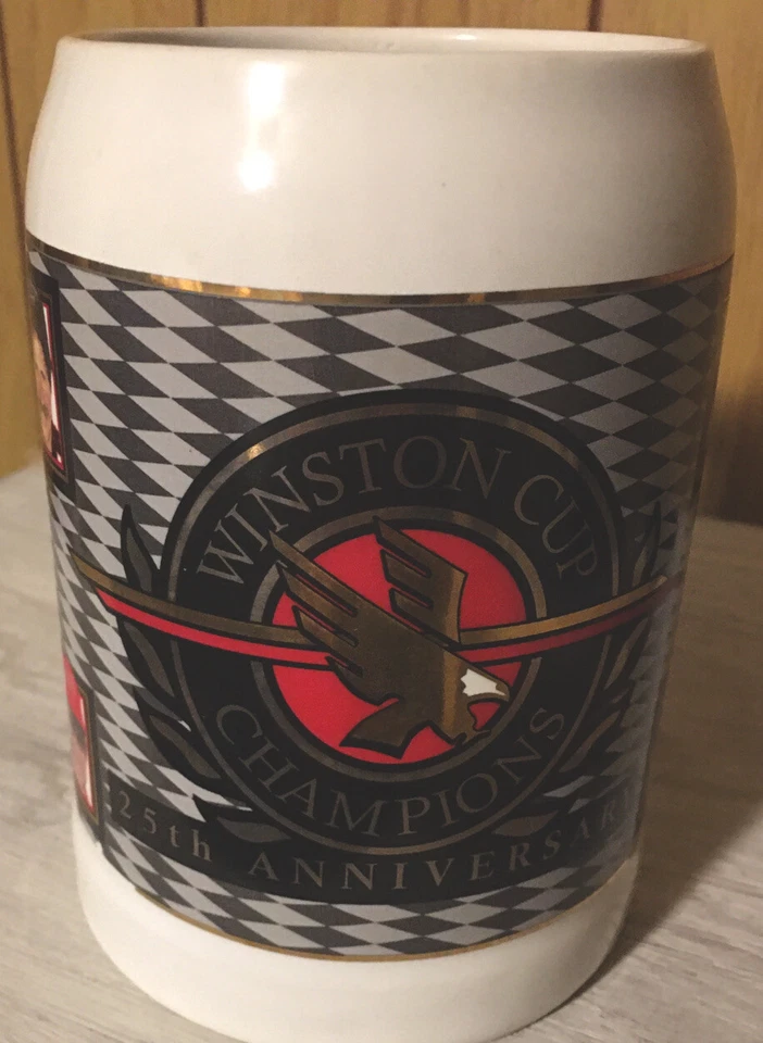 1996 年温斯顿杯冠军 25 周年马克杯 Stien Earnhardt Kulwicki Petty  — 第 4/4 张图片