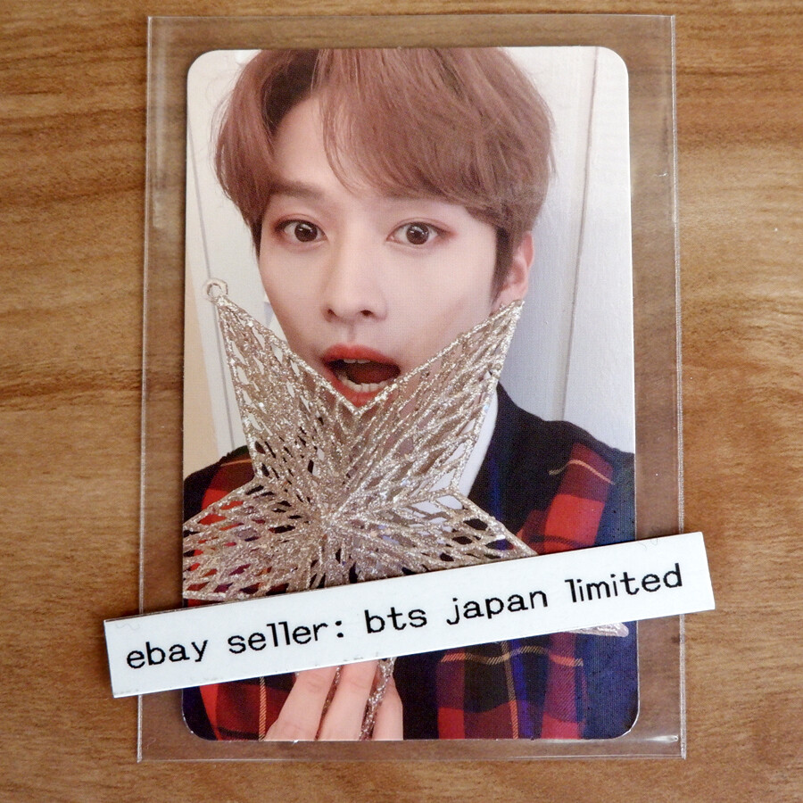 Stray Kids Lee Know Christmas EveL Official Photocard