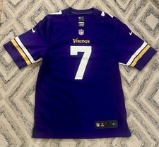 Christian Ponder Cards and Memorabilia Guide 19