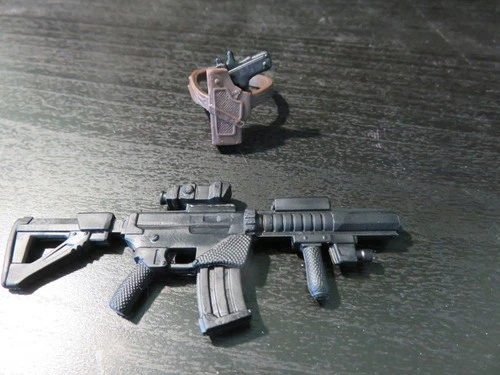 Hasbro GI JOE CLASSIFIED #189 Bradley Sanders Machine Gun Thigh Pistol 6"FODDER