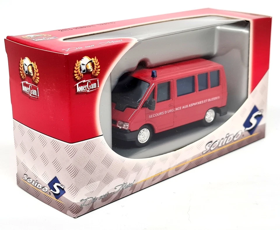 Solido 1/50 - Renault Traffic Minibus Van Pompiers Fire Diecast Model Car - Image 2 of 4