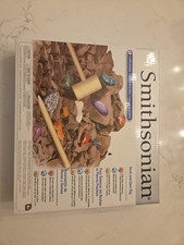 Smithsonian Rock and Gem Dig Kit - Only Block with 11 Real Gems/Minerials/Rocks