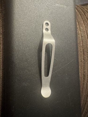 Rick Hinderer XM18  titanium pocket clip