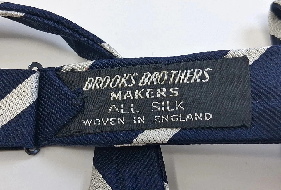Brooks Brothers Arco de Seda Autoatado Ala de Murciélago Repp Rayas Azul Marino Gris Preppy Inglaterra Foto 3 de 4