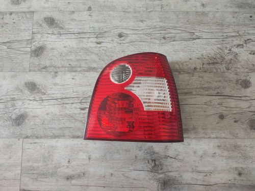 VW Polo 9N BJ01-05 Rücklicht Heckleuchte rechts 6Q6945112A