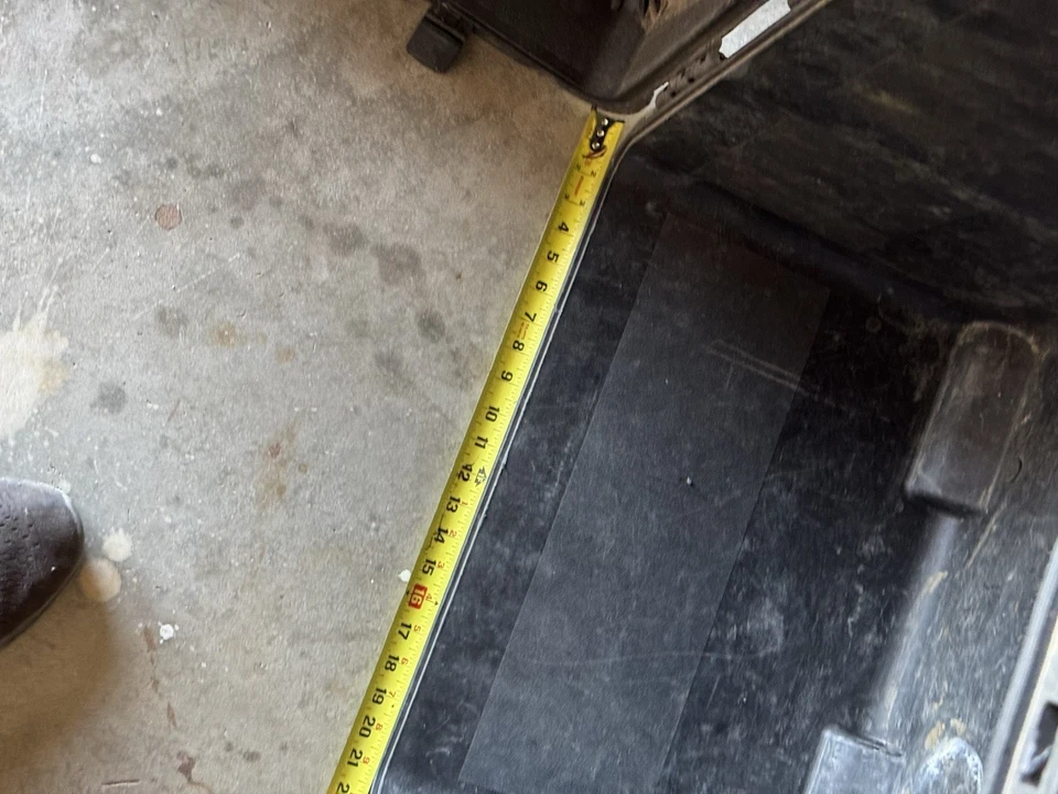 Pelican 1690 Protector Large Waterproof Transport Rolling Storage Case - Image 4 of 4