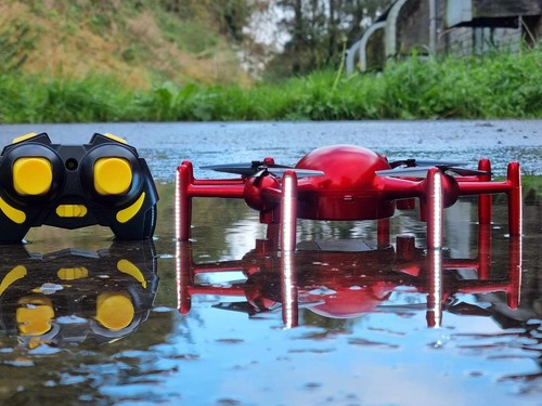 Micro RC Drone LED Messaggio Principianti 2.4G Telecomando 360 Flip Stunt REGALO UK - Foto 9 di 24