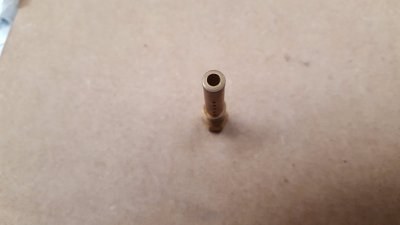 1983 1984 Honda V45 INTERCEPTOR VF750F carburetor FRONT jet holder