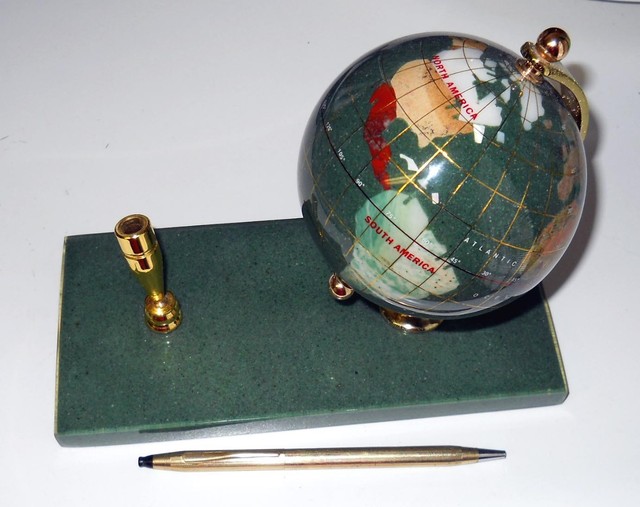 GEMSTONE WORLD GLOBE DESK PEN SET eBay