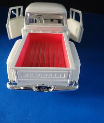 7340 American Muscle Bombay Ivory 1955 Chevy 3100 Cameo Pick-Up
