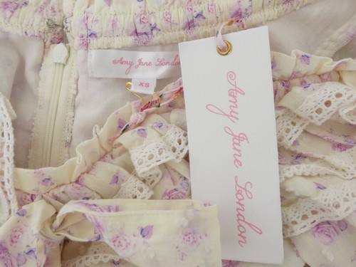 Amy Jane London Set Top Crop Mini Skirt Amelia Ivory Roses Floral Ruffle XS BNWT - Picture 12 of 13