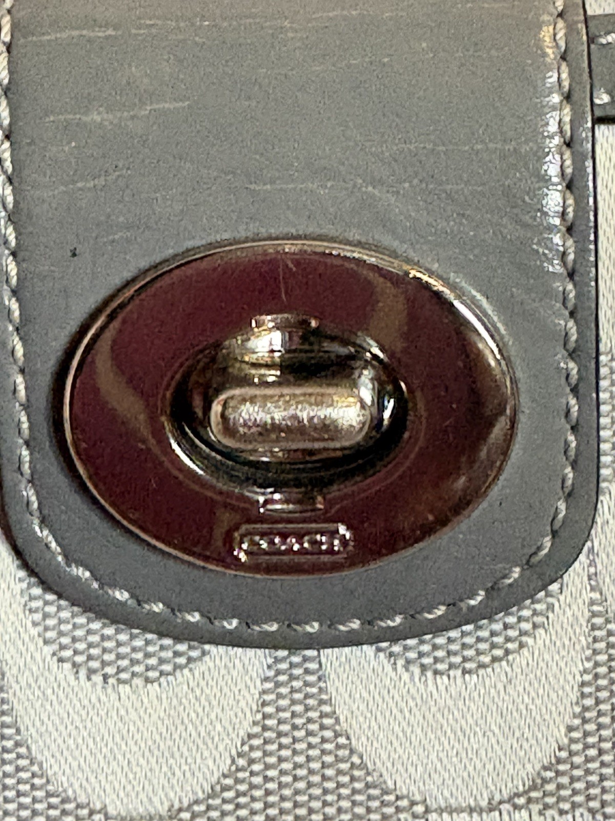 Cute Gray Large Canvas COACH Wallet Organizer w/ Leather Trim, made in Vietnam!  thumbnail 3