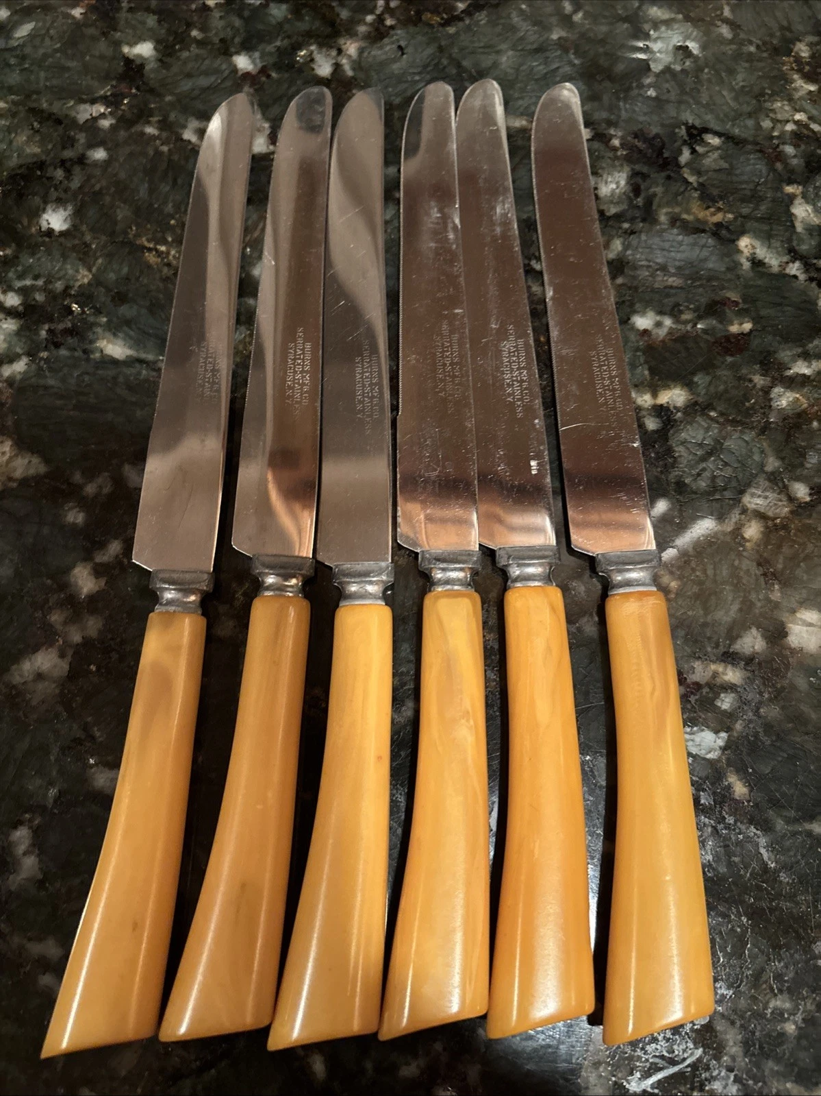 VTG 6 Burns Mfg Co Serrated Knives Bakelite Butterscotch Handles Syracuse, NY
Opens in a new window