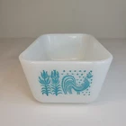 Vintage Pyrex 0502 Amish Butterprint Refrigerator Dish 1 1/2 Pt Rooster