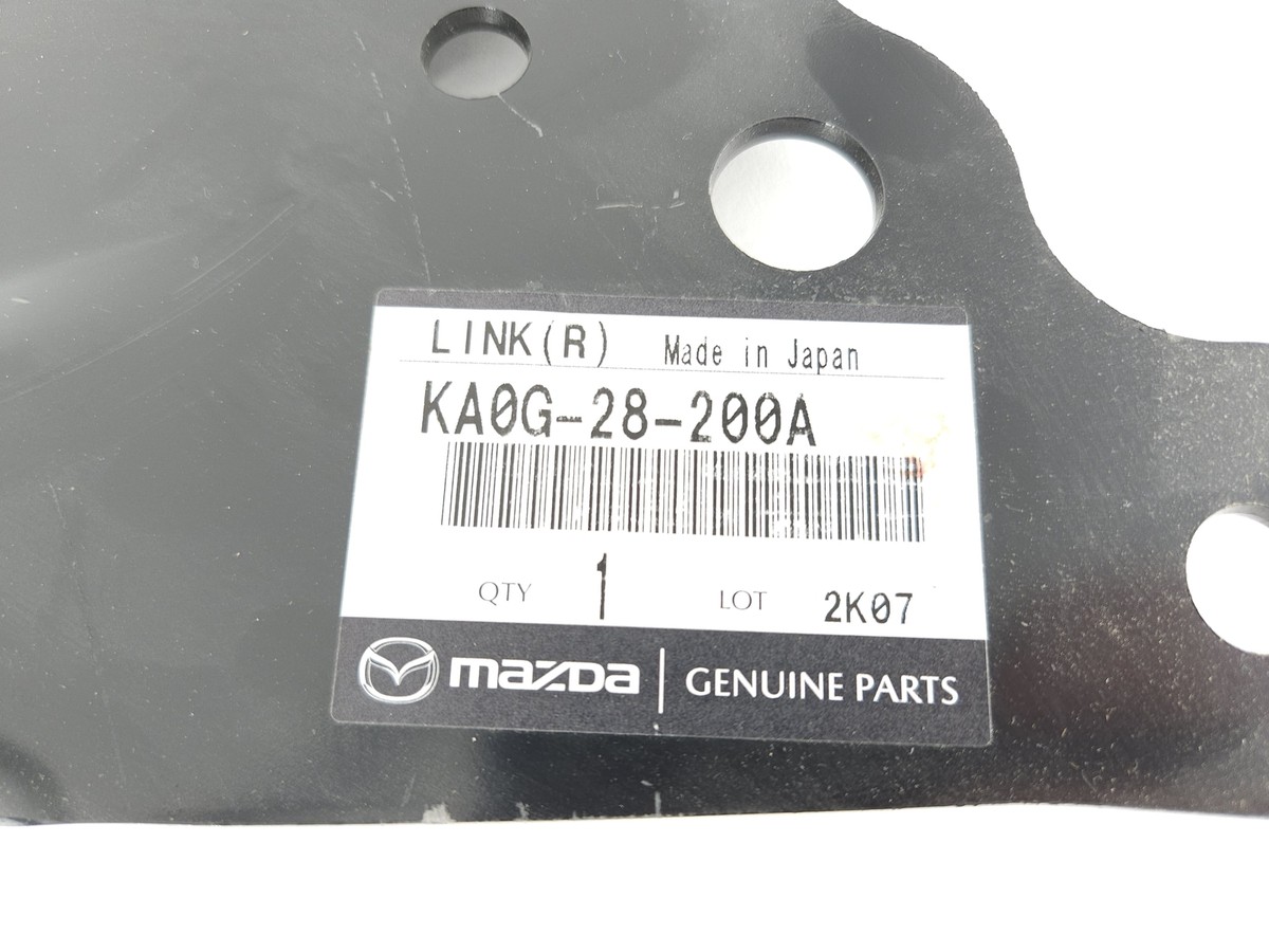 Genuine OEM Mazda KA0G-28-200A Passenger RH Rear Trailing Arm 2013