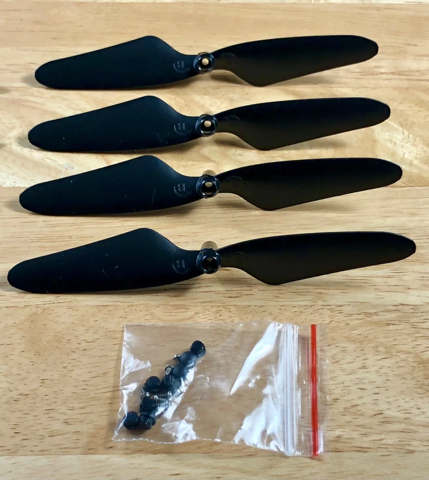 Dos juegos de rotores de repuesto para drones de carreras Holy Stone HS230 Mercury 3 Foto 3 de 4