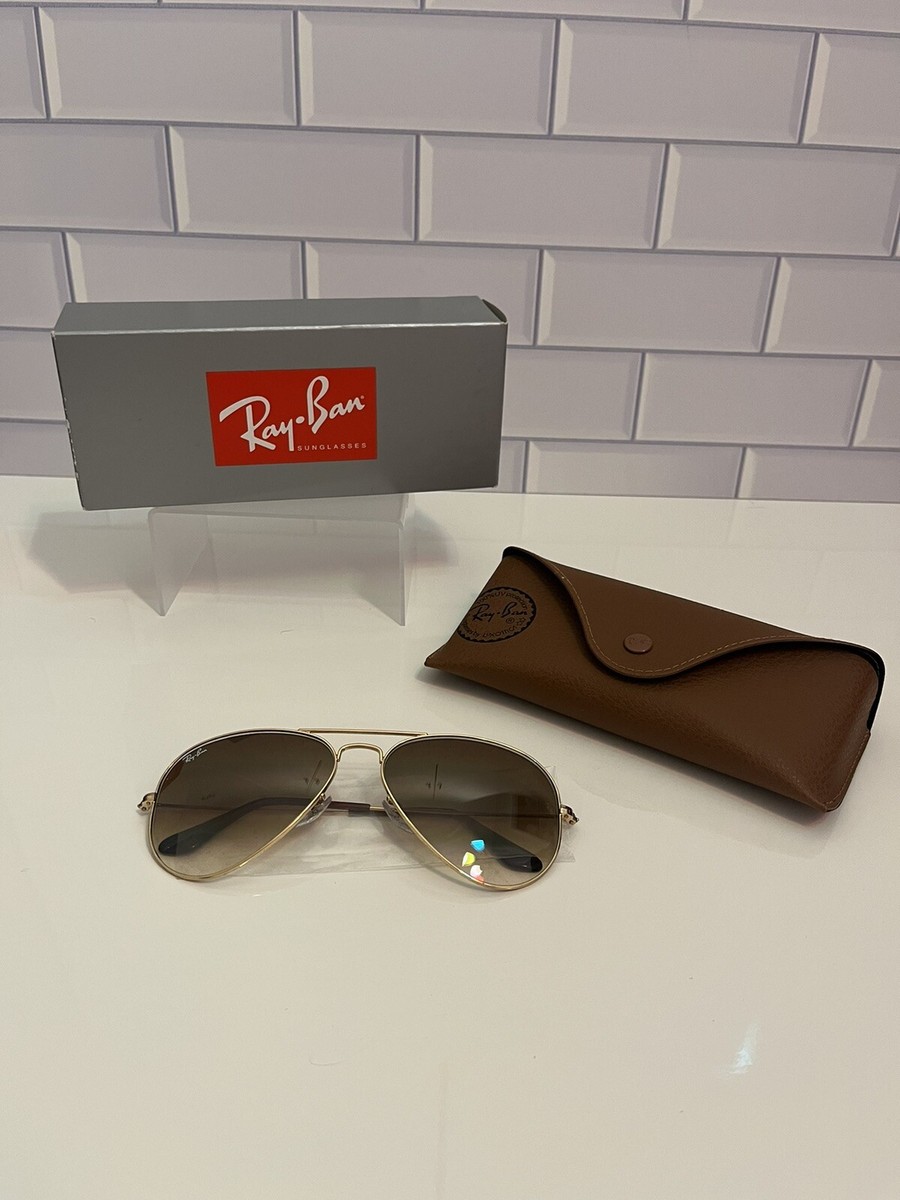Ray-Ban RB3025 Aviator Gradient Sunglasses with Gold Frame  display picture 1