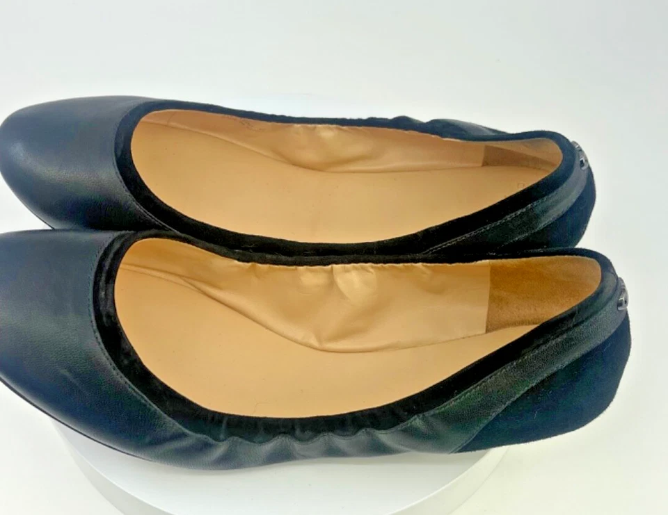 Cole Haan Women 9 B Ballerina Flats Black Suede & Leather Shoes Beach - Image 3 of 4