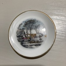 1977 Avon Small Treasures Japan Miniature China Plate 1.75" Winter Scene