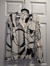 SOMA COOL NIGHTS L/S NOTCH COLLAR PJ TOP IN NOUVEAU FLORAL CHAMPAGNE SIZE MEDIUM