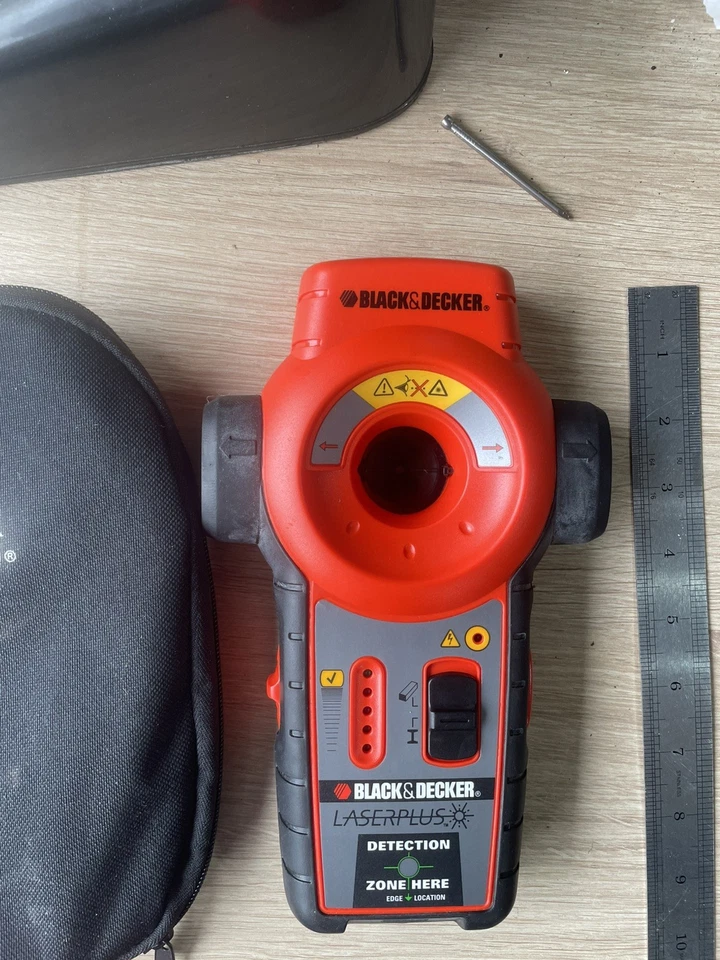 Black and Decker LASERPLUS LZR2, Laser level/ metal, voltage detector - Image 1 of 1