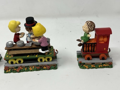 Danbury Mint Peanuts "The Thanksgiving Special" Zug Snoopy and Friends - Bild 12 von 15