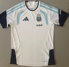 ARGENTINA 2025-26 TRAINING PLAYER   SHIRT SIZE M