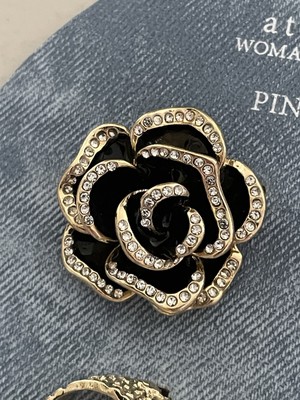 Gold Pearl & Enamel Flower Pin Set - Black P0172-2.jpg?v=1676312576&width  main image 4