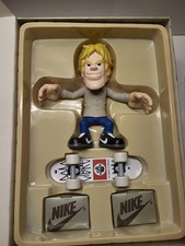 Nike SB Dunk Medicom Reese Forbes Edizione Limitata Vinile Giocattolo Oop Raro