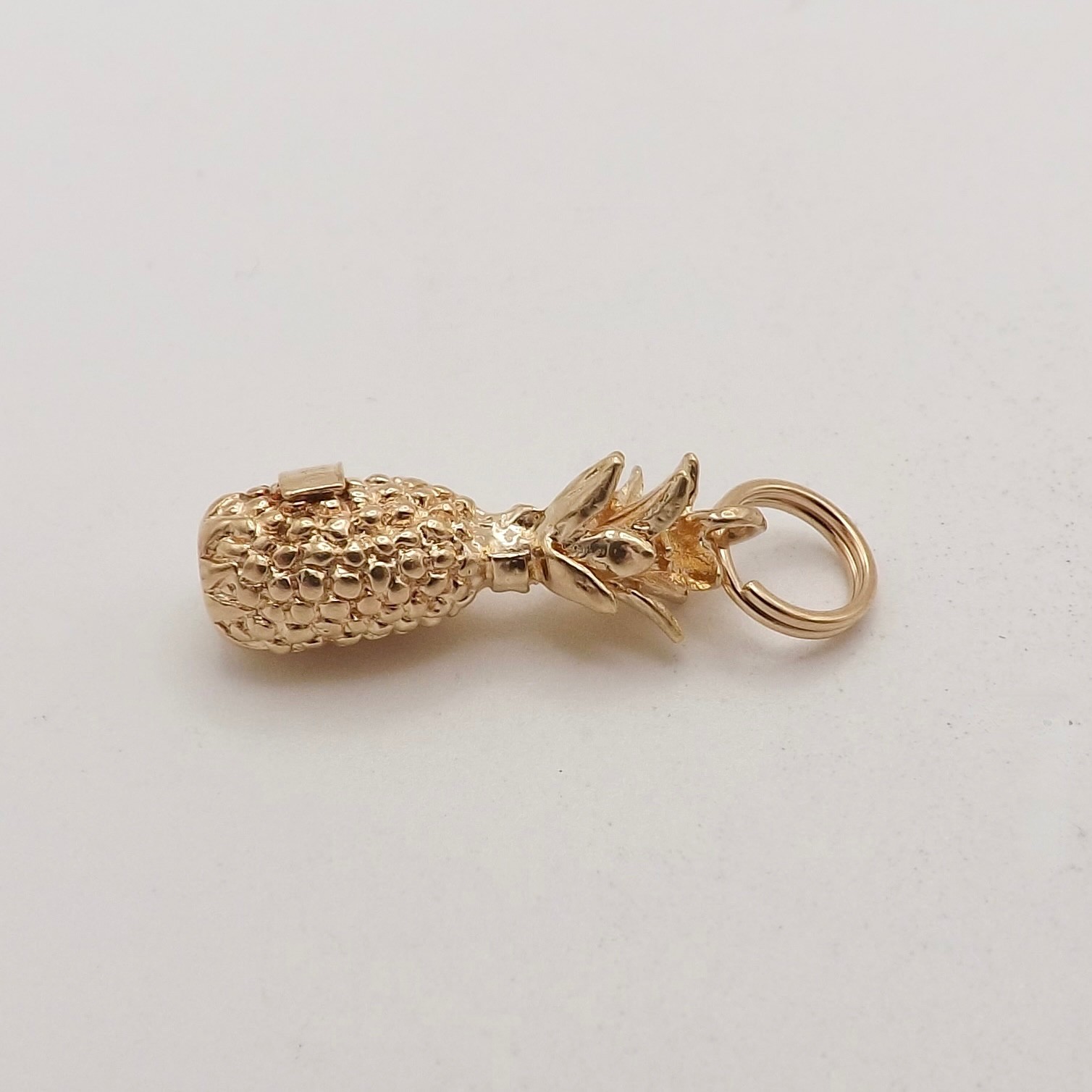 Solid 14k Gold Pineapple Fruit Charm Pendant Puer… - image 3