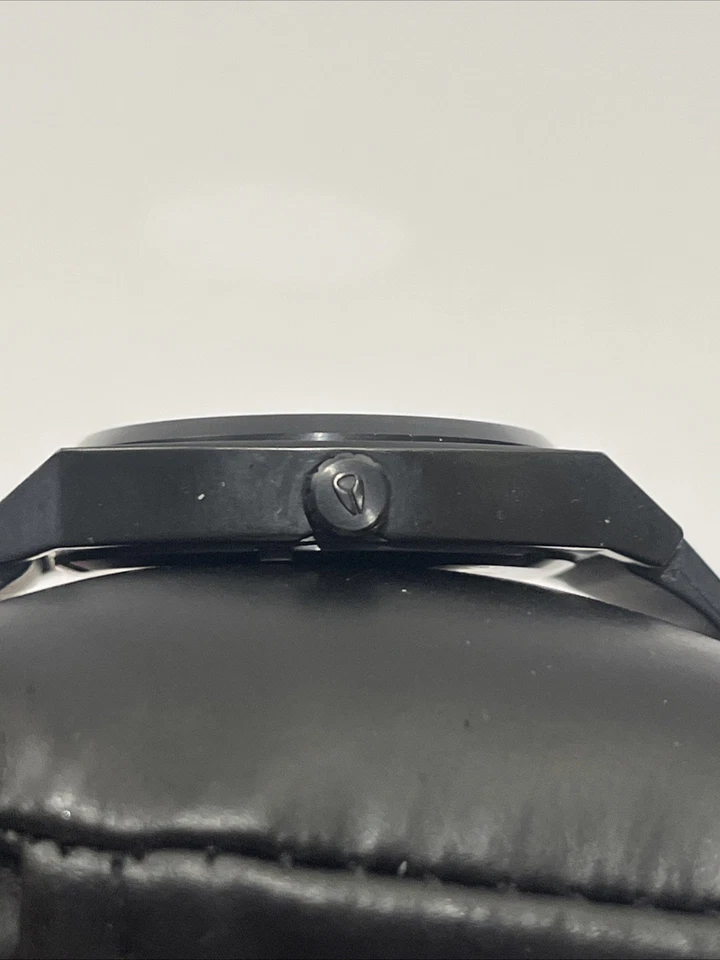 Nixon Metallica Time Teller Men Watch With New Battery! - Image 4 of 4